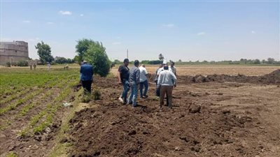 ضمن الموجة 21.. تسليم قطعة أرض مخصصة لإنشاء مدرسة ثانوي لهيئة الأبنية بالمنيا 