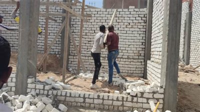 حملات مكبرة لإزالة التعديات على الأراضي الزراعية وإيقاف أعمال البناء المخالف بأحياء الإسكندرية