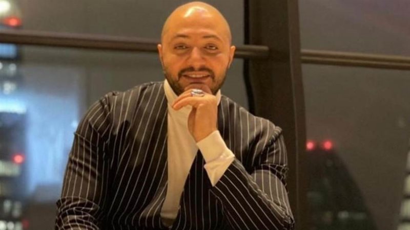الفنان أحمد أحمد
