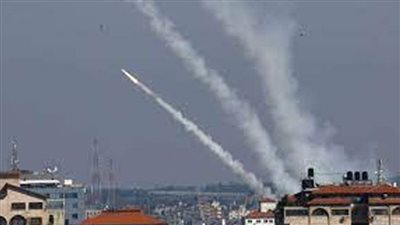 المقاومة الفلسطينية تطلق مئات الصواريخ تجاه إسرائيل تحت اسم 