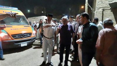 مدير أمن سوهاج يقود قوات الإنقاذ لانتشال ضحايا المنزل المنهار