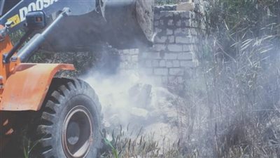 إزالة ١٥ حالة تعدٍ بمركز ومدينة القنطرة غرب