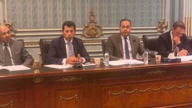 لجنة الشباب والرياضة