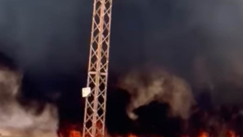 نشوب حريق في مزرعة