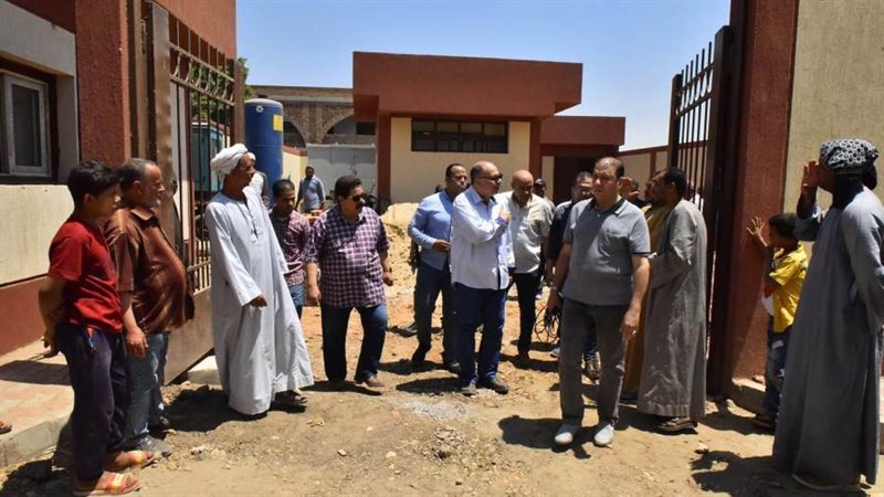 محافظ أسيوط يتفقد