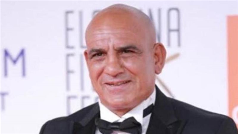 الفنان محمد لطفي