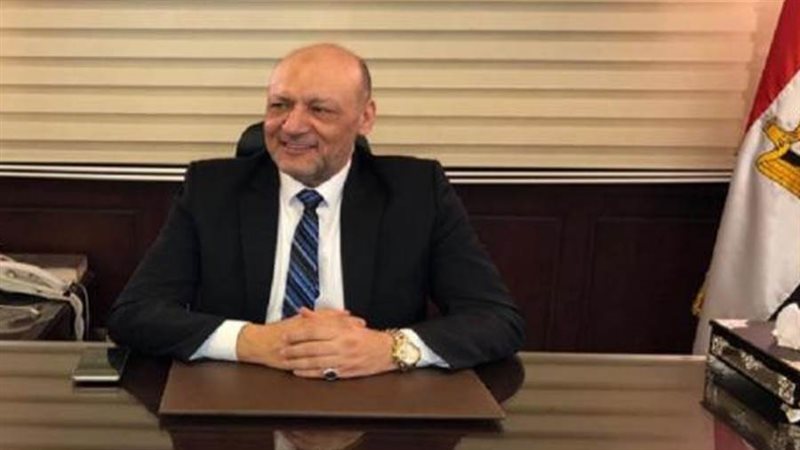 الدكتور حسين أبو