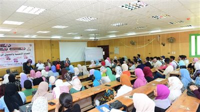 ألسن سوهاج تنظم ندوة تعريفية عن اللغات الأجنبية والتحول الرقمي