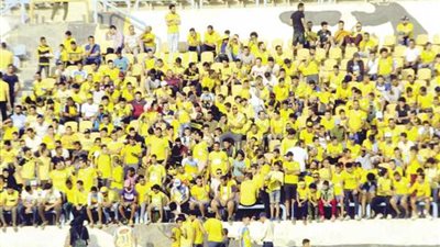 تهافت جماهير الإسماعيلي على استاد الدراويش لحضور مباراة الزمالك