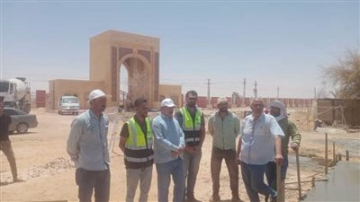 رئيس جامعة الوادي الجديد في جولة صباحية لعدد من المنشآت الخدمية بمقرالجامعة الجديد