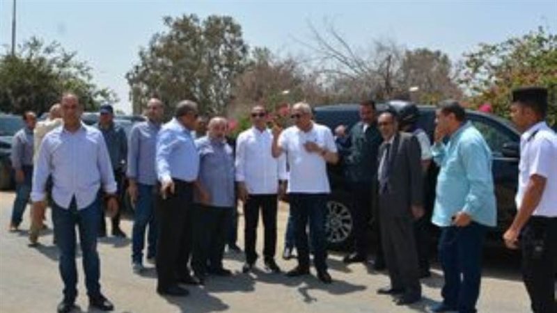 محافظ الجيزة خلال