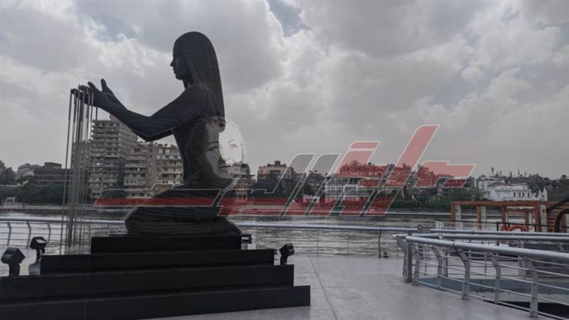 تمثال هبة النيل في