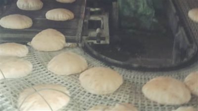 تحرير 40 محضرا وضبط مخبزين للتصرف في 20 شيكارة دقيق مدعم بالبحيرة 