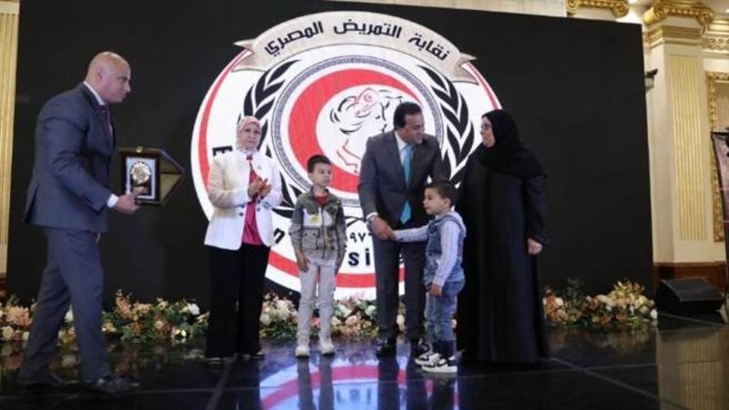 وزير الصحة في احتفالية