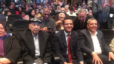 المطرب ياسر سليمان يُحيي حفل جوائز الصحافة المصرية بنقابة الصحفيين