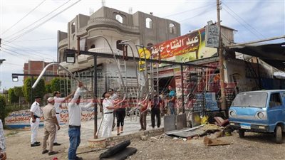 رفع الإشغالات بشوارع وأحياء مدينتي كفر الشيخ ودسوق