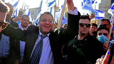 وزراء إسرائيليون وأعضاء كنيست يُشاركون في اقتحامات متتالية للأقصى صبيحة مسيرة الأعلام