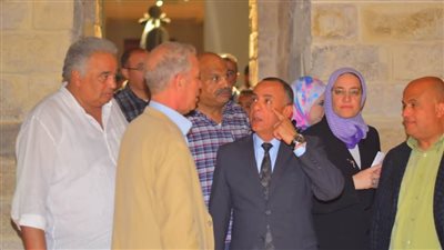الأمين العام للمجلس الأعلى للآثار يتفقد المتحف اليوناني الرومانى