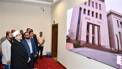 وزير الأوقاف يتابع عملية نقل العاملين إلى العاصمة الإدارية الجديدة