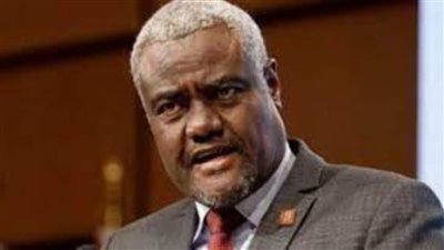 رئيس المفوضية الأفريقية: القمة العربية الـ32 تنعقد في ظرف بالغ الدقة إقليميا وعالميا