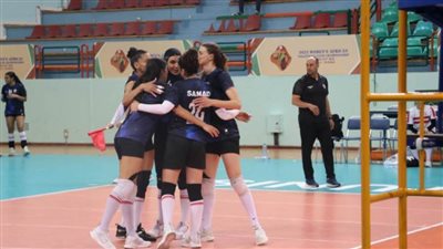 الزمالك يهزم نافال النيجيري ويتأهل لنصف نهائي بطولة إفريقيا للطائرة للسيدات