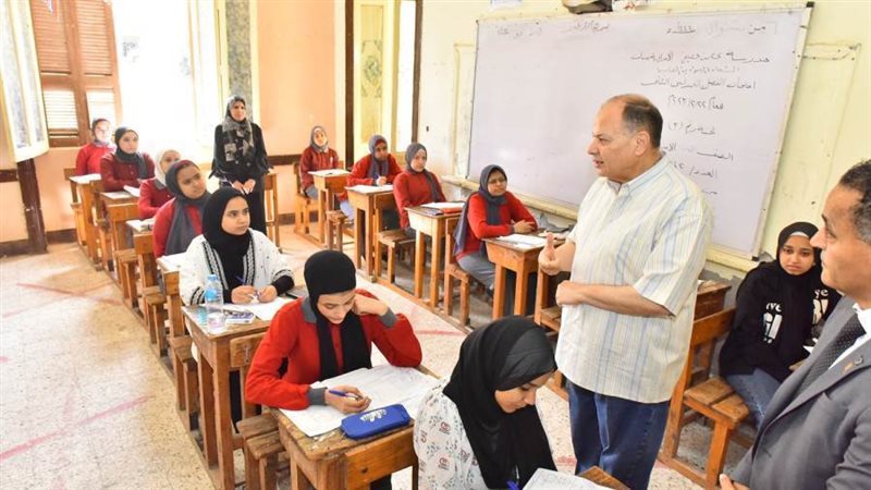 محافظ أسيوط يتفقد