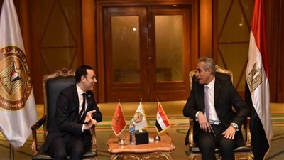 وزير القوى العاملة يبحث مع نظيره المغربي سبل تعزير التعاون