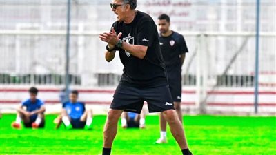 بعد التعادل مع الداخلية.. إدارة الزمالك تبحث مصير أوسوريو 