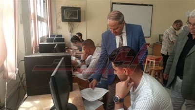 وكيل تعليم كفر الشيخ يتفقد امتحانات الدبلومات الفنية