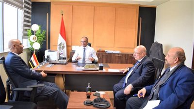 الإسكان تناقش أوجه التعاون مع شركات مصرية سعودية في قطاع المياه والصرف الصحي