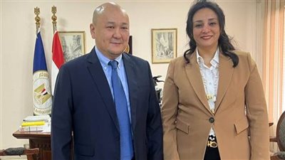 غادة شلبى وسفير منغوليا يبحثان تعزيز التعاون السياحى