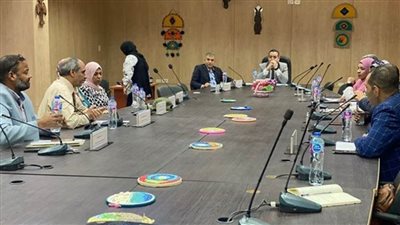 مجلس الدراسات العليا بجامعة أسوان يناقش اقتراح بتقديم منح دراسية للطلاب الأفارقة