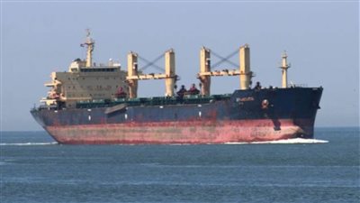 عاجل..رئيس هيئة قناة السويس: انتظام الملاحة في الاتجاهين فور الانتهاء من قطر سفينة بضائع