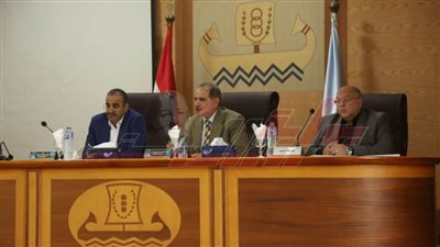 منع التعدي على الأراضي الزراعية وحث المزارعين على توريد القمح بكفر الشيخ