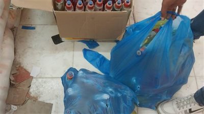 رقابة المديرية تضبط سلعًا غير غذائية منتهية الصلاحية