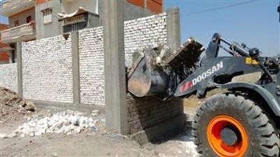 إزالة أعمال بناء مخالف خلال حملات رقابية بأحياء الإسكندرية