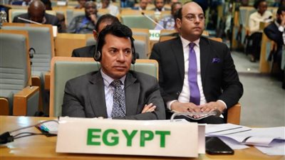وزير الشباب والرياضة يستعرض محاور الاستراتيجية الوطنية المصرية للرياضة
