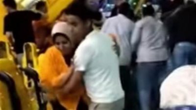 إصابة 6 أشخاص داخل 