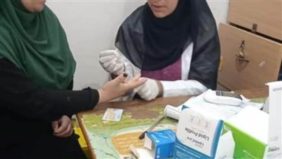 تقديم الخدمات الطبية لـ6 آلاف مواطن بمبادرة 100 مليون صحة لعلاج الأمراض المزمنة بالمنيا