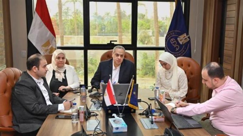 اجتماع رئيس هيئة