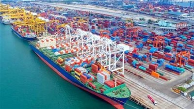 تداول 14 ألف طن بضائع عامة ومتنوعة بموانئ البحر الأحمر