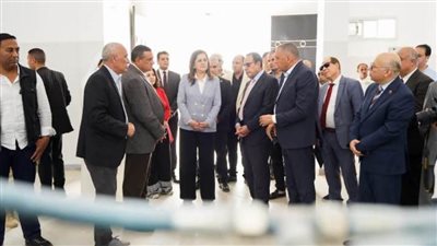 وزيرة التخطيط تتفقد منطقة الورش الحرفية بالعريش خلال زيارتها شمال سيناء
