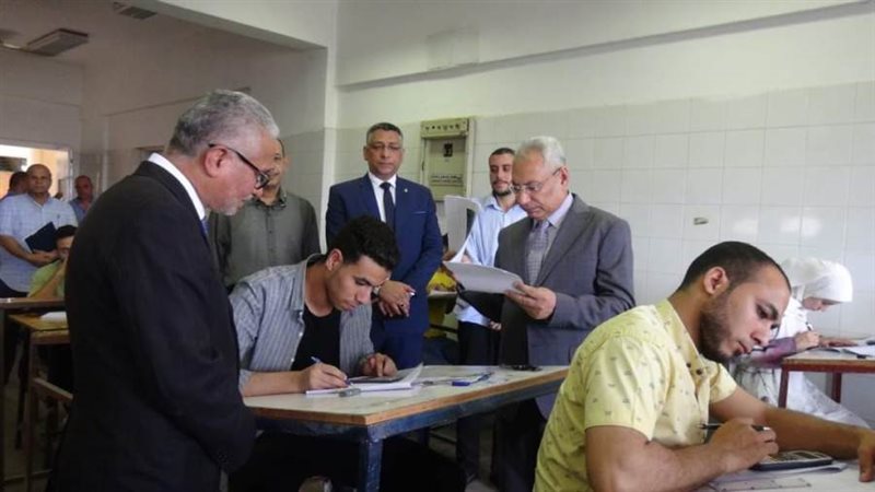 رئيس جامعة المنيا