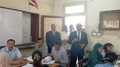 استمرار أعمال التصحيح وتقدير الدرجات للشهادة الإعدادية بالمنيا