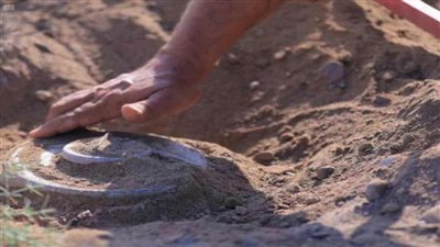 مركز الملك سلمان للإغاثة ينزع خلال أسبوع 875 لغمًا عبر مشروع مسام في اليمن