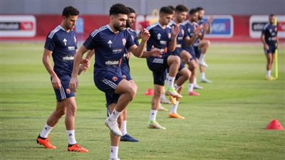 وزيرا الداخلية والرياضة يتفقان على زيادة أعداد الجماهير في لقاء الأهلي والوداد