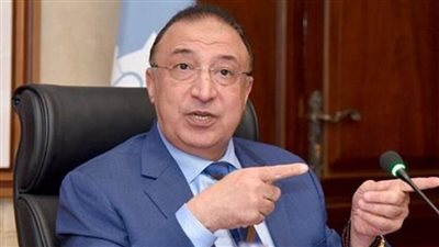 محافظ الإسكندرية يؤكد أهمية القضاء على الأمية ورفع كفاءة العنصر البشري