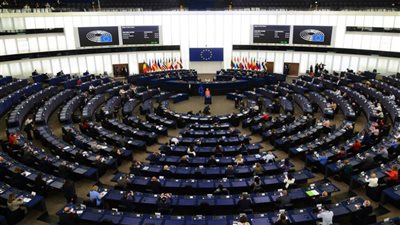 البرلمان الأوروبي يصوت لصالح زيادة إنتاج الذخيرة