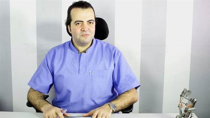 الدكتور مصطفى النجار