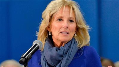 في عيد ميلادها.. قرينة الرئيس الأمريكي تزور الأهرامات وأبو الهول